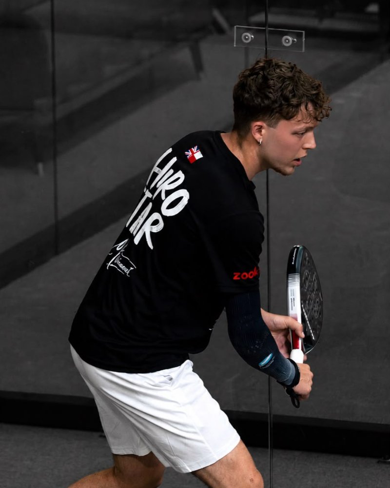 Mik Underwood, padel coach